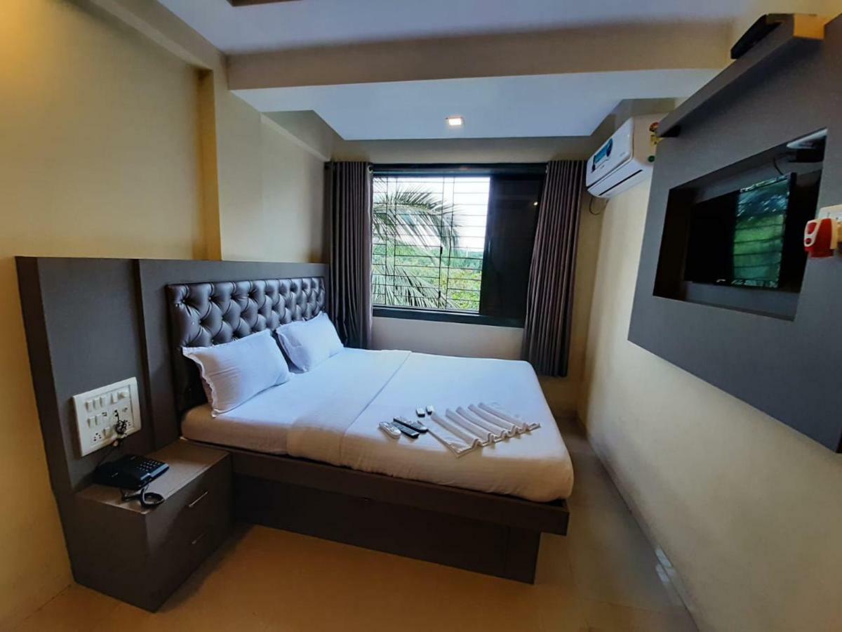 Hotel Royal Comfort Мумбаи Экстерьер фото