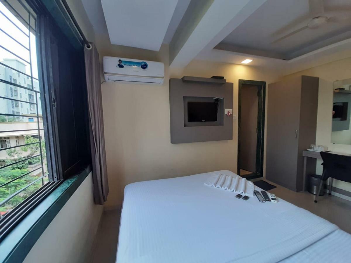 Hotel Royal Comfort Мумбаи Экстерьер фото